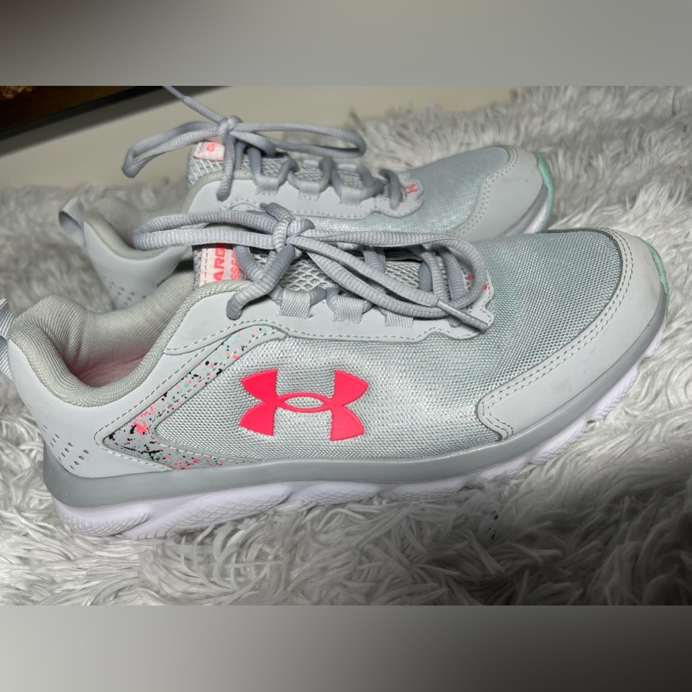 Under Armour Women's Charged Assert 9 Running Shoe 9.5